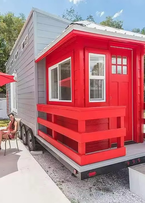 Tiny Home on wheels 13 245sf Steel, Aluminum and Wood Manyfactured by PCM Florida