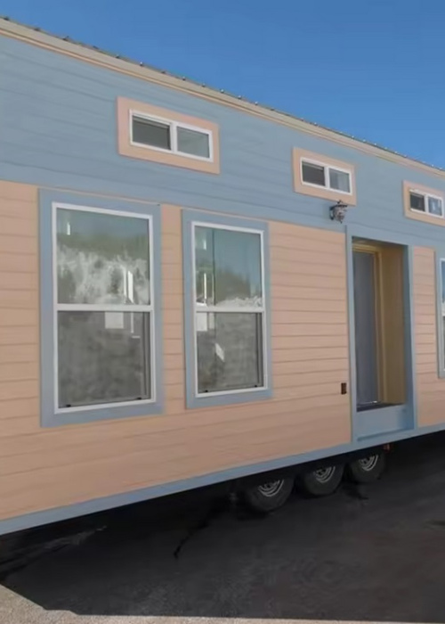 Tiny Home on wheels 3 265sf Steel, Aluminum and Wood Manufactured by PCM Florida