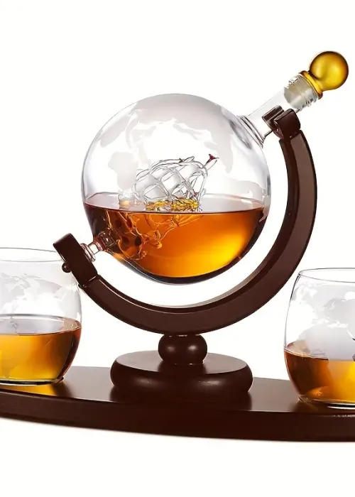 World Decanter set